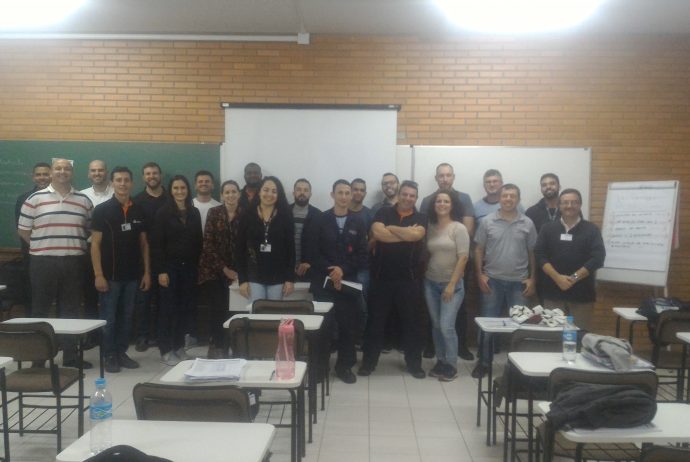 Imagem curso presencial 8D MASP Joyson Picarras SC Agosto 2019